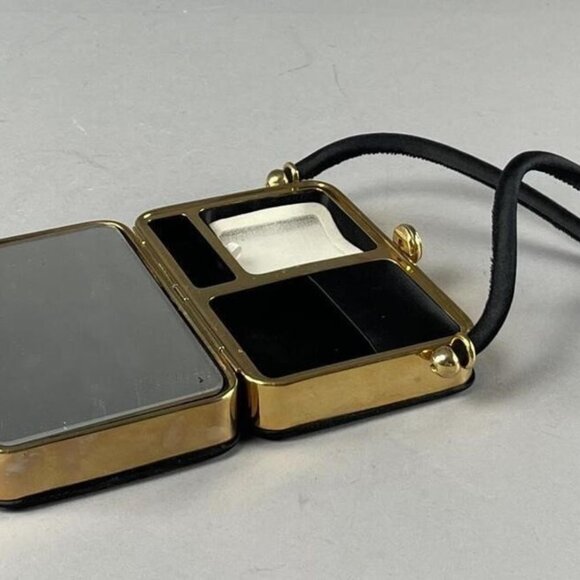 1960s Handmade Minaudiere Box Purse Compact with Metal Flowers & Birds - Vintage - Picture 5 of 9